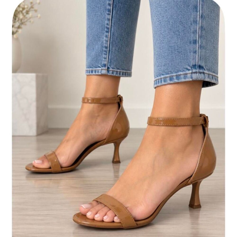 Sam & Libby Tan Patent Ankle Strap Kitten Heel Sandals Women’s Shoes size 7